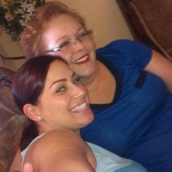 Meet your Posher, Gloria - Picture 1 of 1